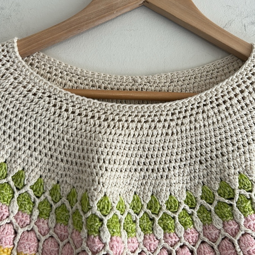 Cream Multi Color Crochet Cotton Crew Neck Sweater Women's Size LG - Picture 3 of 11